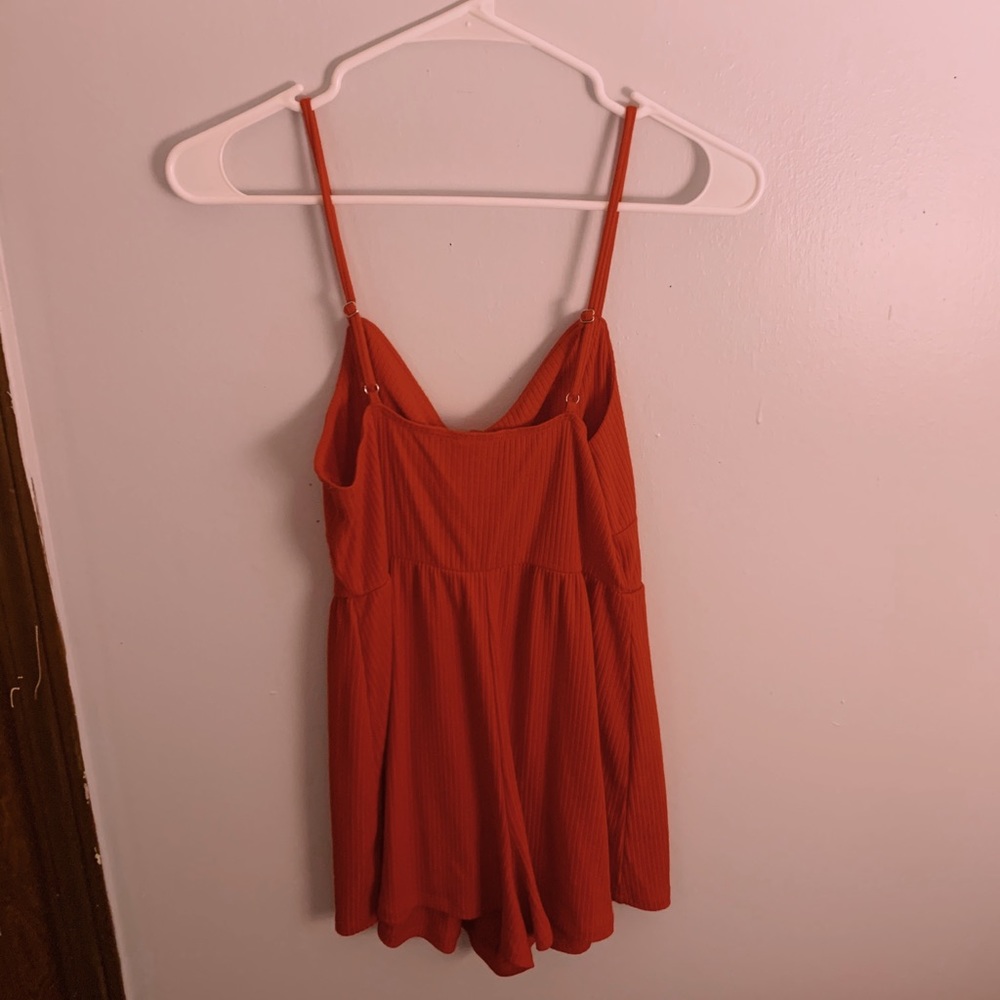 ⭐️Red Mini Romper⭐️ - Picture 3 of 3